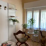 Гостевой дом Casa Lilia Vicino La Stazione E Caserma 3*