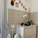 Гостевой дом Casa Lilia Vicino La Stazione E Caserma Фолиньо
